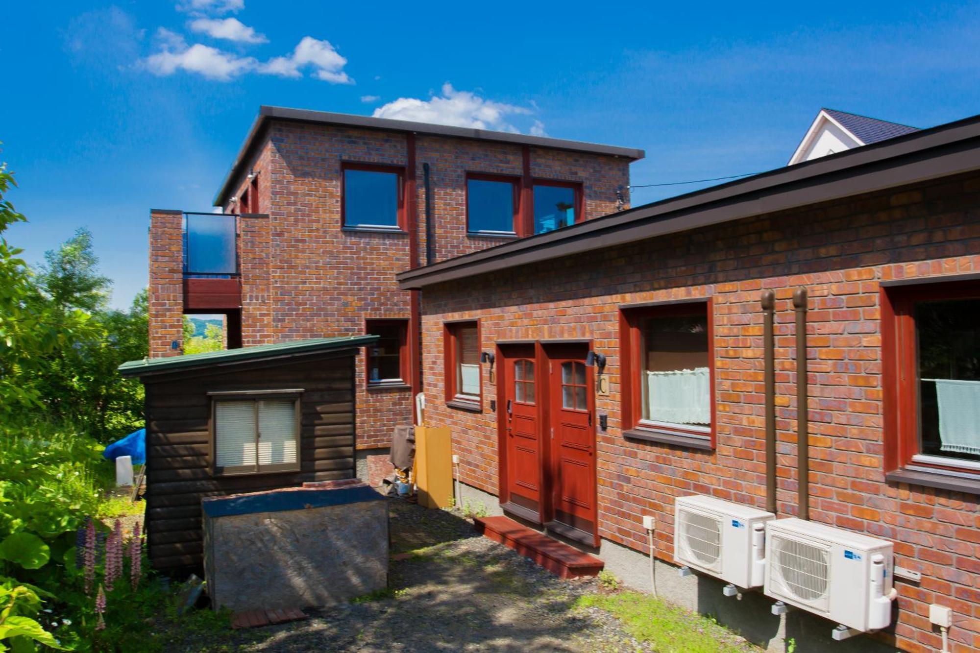 Brick House Furano Apartment Екстериор снимка